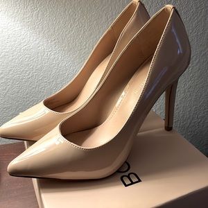 BCBG nude heels size 8